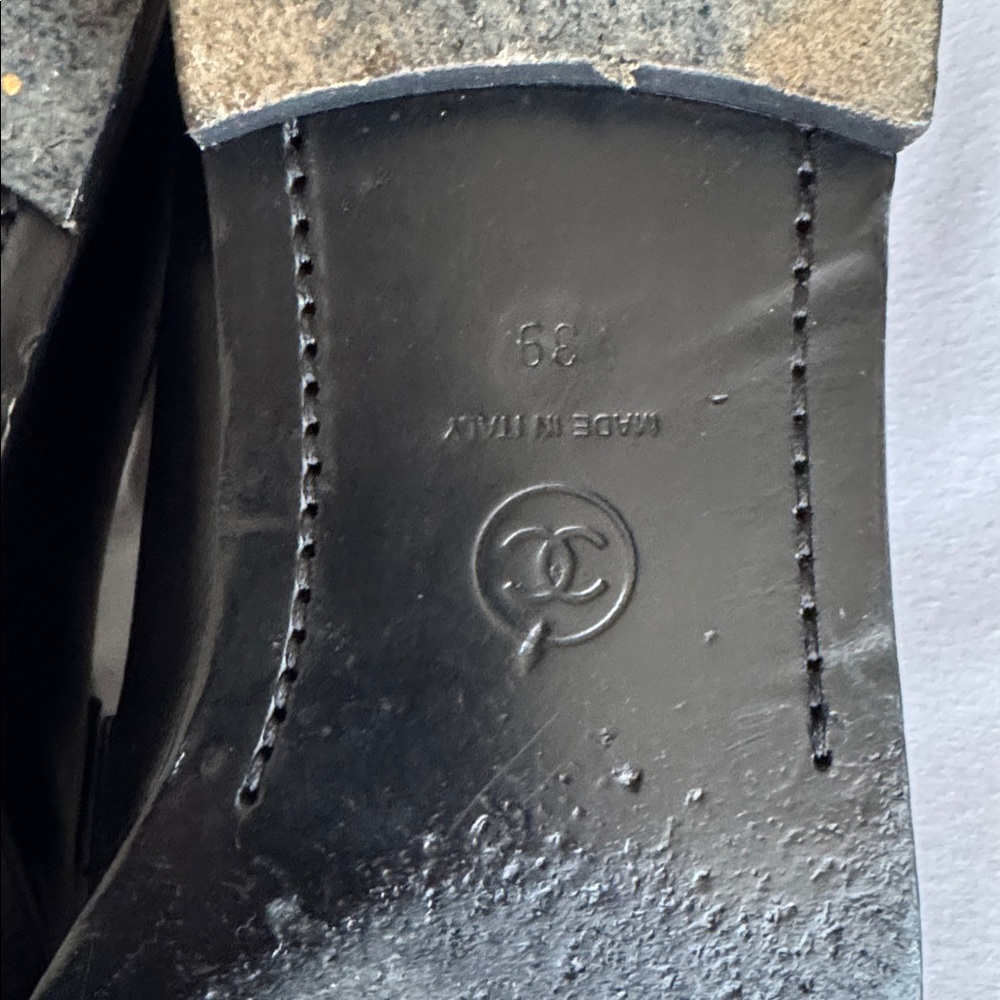 Chanel Black Leather Loafers for Women or Men - Picture 6 of 6